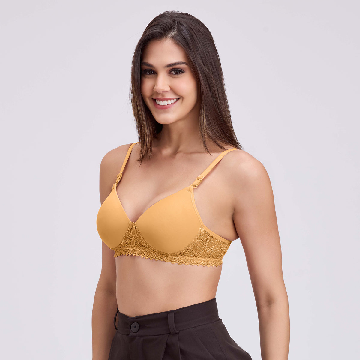 Seamless Lightly Padded Bra, photo 3 of 4