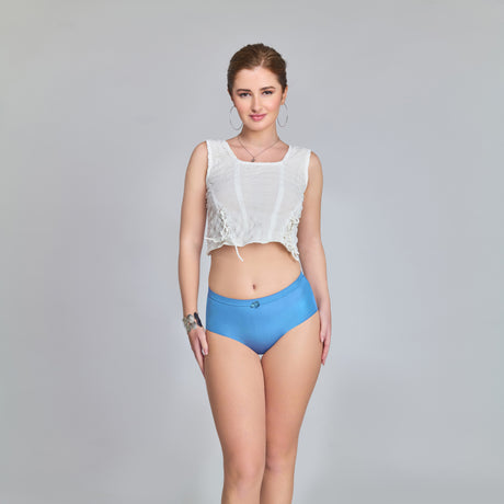 Plain Seamless Panty for Women – Soft, Stretchable & Invisible Comfort Innerwear PQ5033