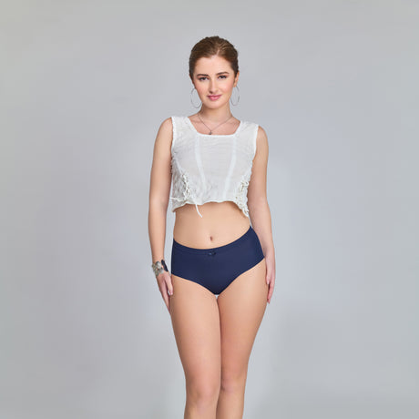 Plain Seamless Panty for Women – Soft, Stretchable & Invisible Comfort Innerwear PQ5033