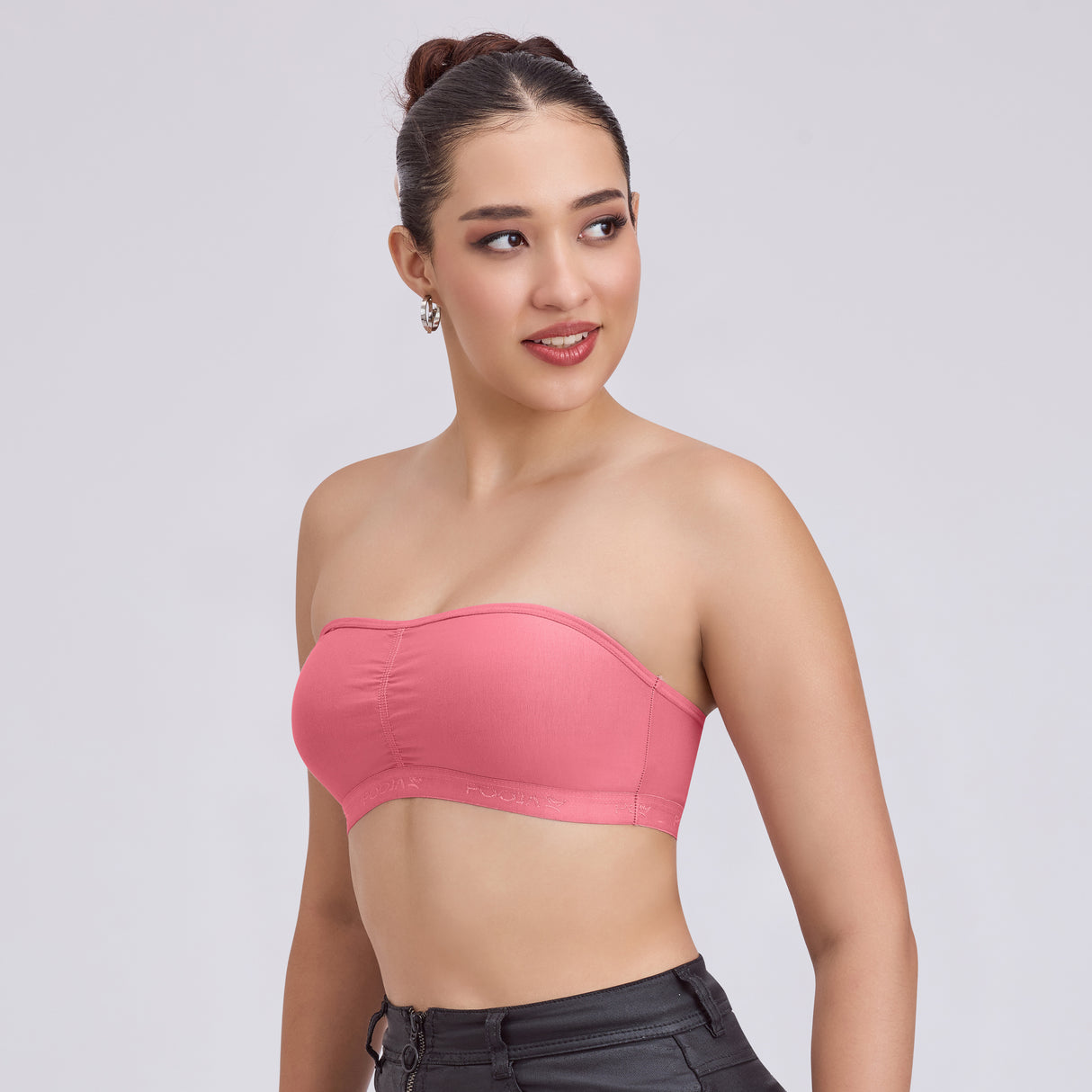 Seamless Strapless Tube Bra – Wireless Padded Bandeau for Women TQ0001