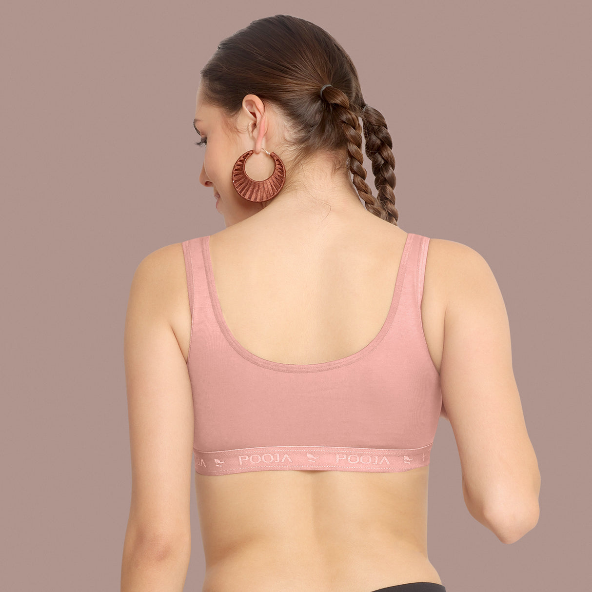 Stylish Padded Sports Bra for Women – Comfort, Support & Flex Fit SQ1043