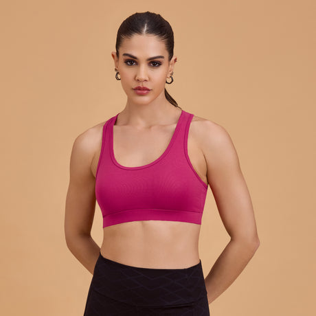 Medium Impact Racerback Sports Bra – Seamless, Breathable, Supportive SQ1028