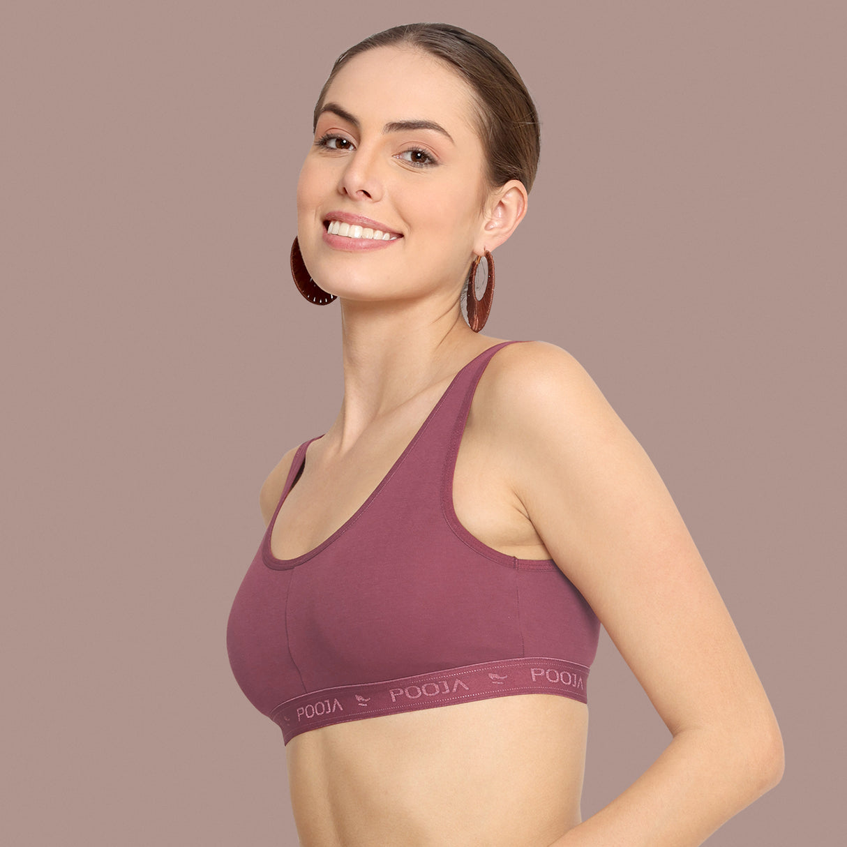 Stylish Padded Sports Bra for Women – Comfort, Support & Flex Fit SQ1043