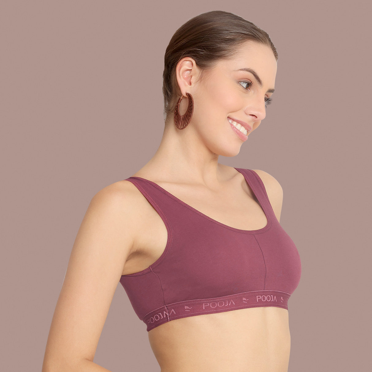 Stylish Padded Sports Bra for Women – Comfort, Support & Flex Fit SQ1043