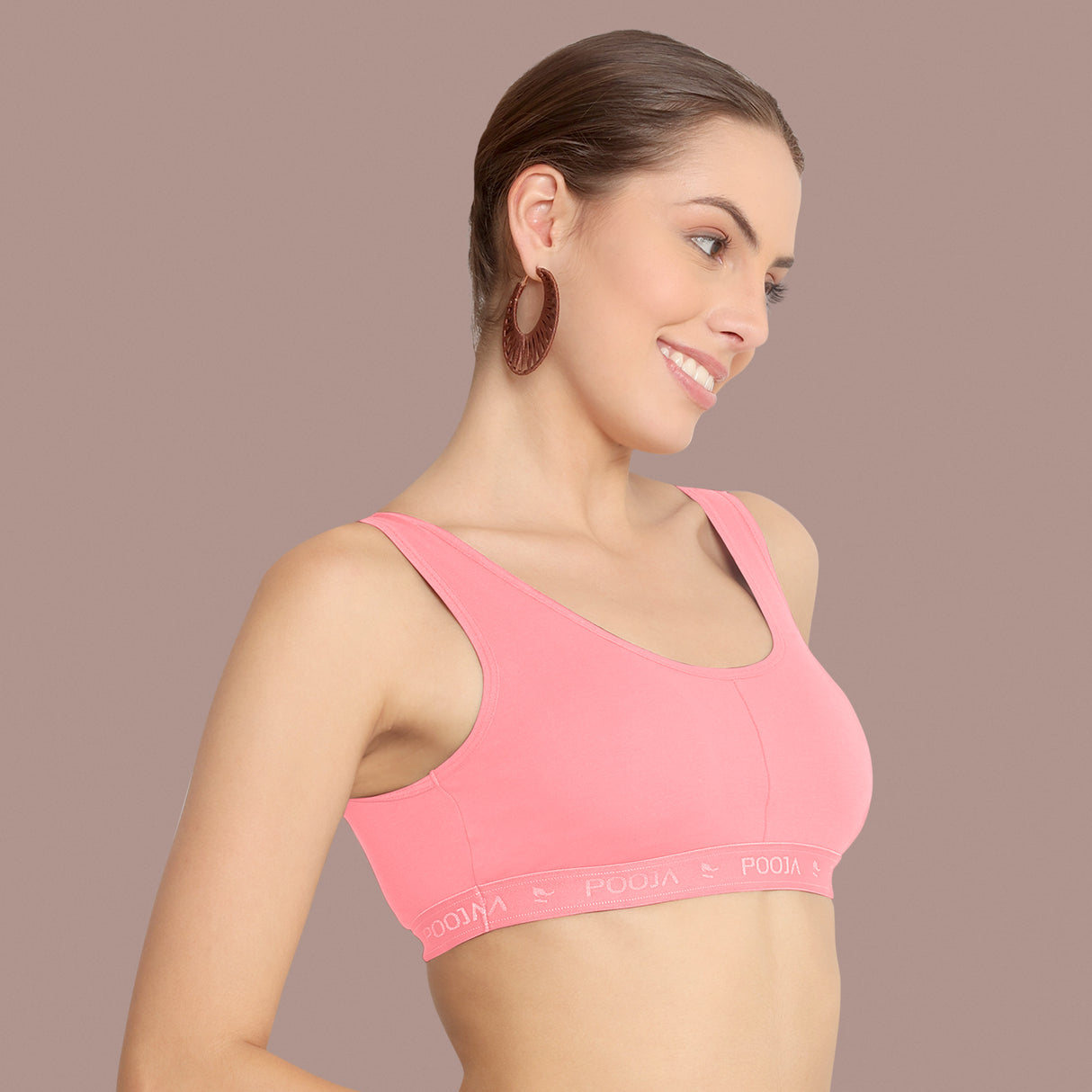 Stylish Padded Sports Bra for Women – Comfort, Support & Flex Fit SQ1043