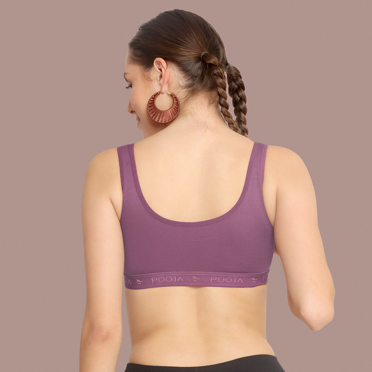 Stylish Padded Sports Bra for Women – Comfort, Support & Flex Fit SQ1043