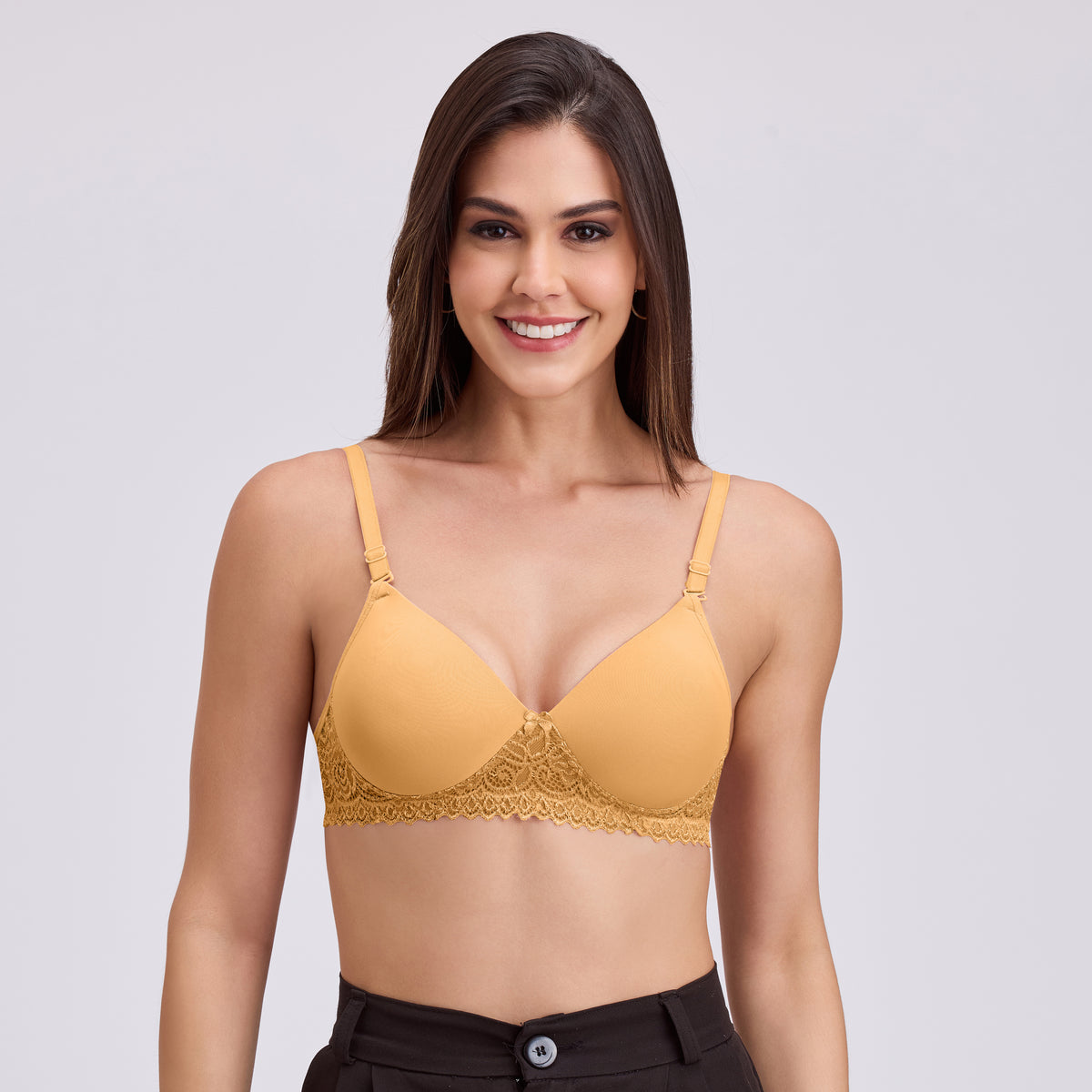 Seamless Lightly Padded Bra, photo 1 of 4