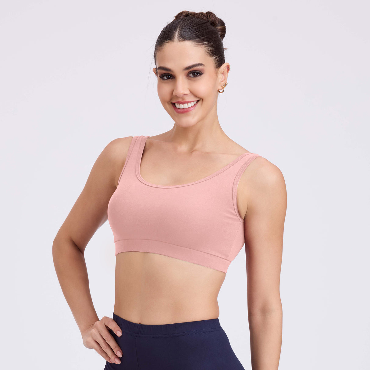 Women's Medium-Impact Sports Bra – Supportive, Breathable, Stylish SQ1029