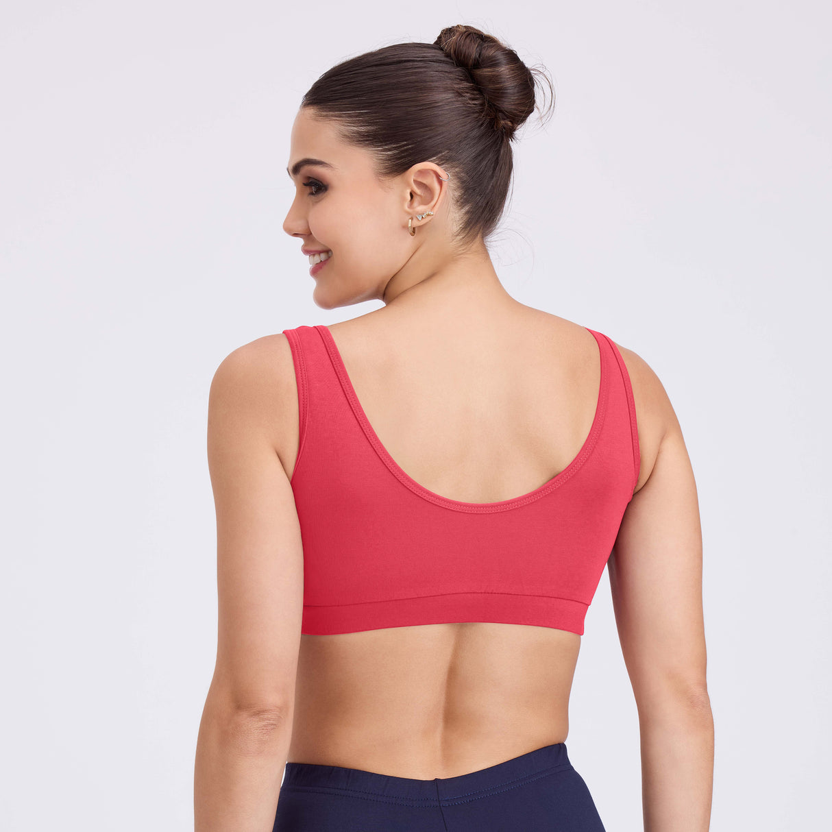 Women's Medium-Impact Sports Bra – Supportive, Breathable, Stylish SQ1029