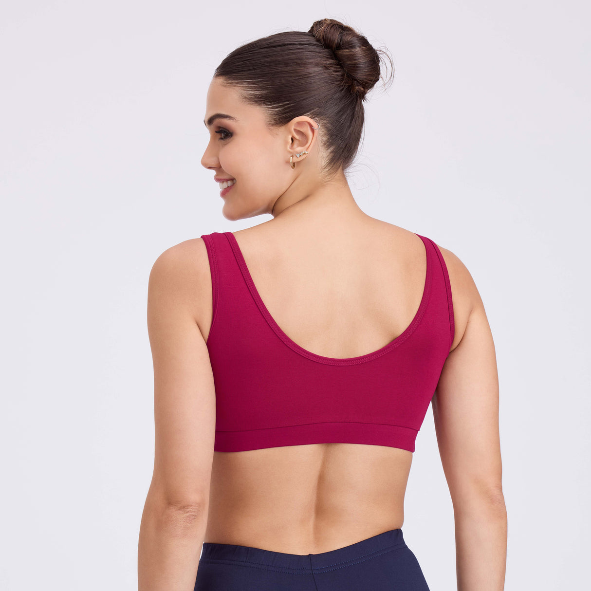 Women's Medium-Impact Sports Bra – Supportive, Breathable, Stylish SQ1029
