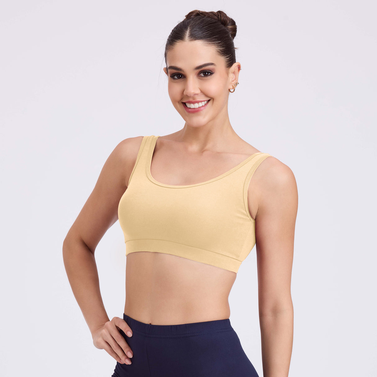 Women's Medium-Impact Sports Bra – Supportive, Breathable, Stylish SQ1029