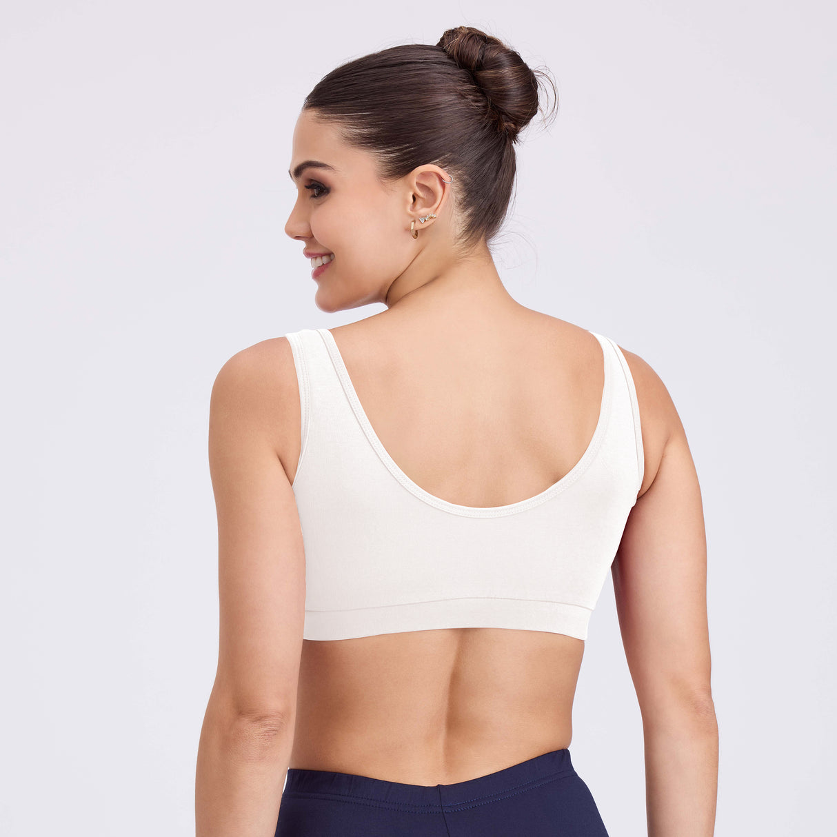 Women's Medium-Impact Sports Bra – Supportive, Breathable, Stylish SQ1029