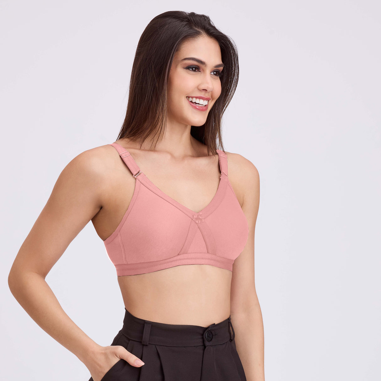 Seamless Cross Design D Cup Bra – Full Coverage, Supportive Fit MQ3046