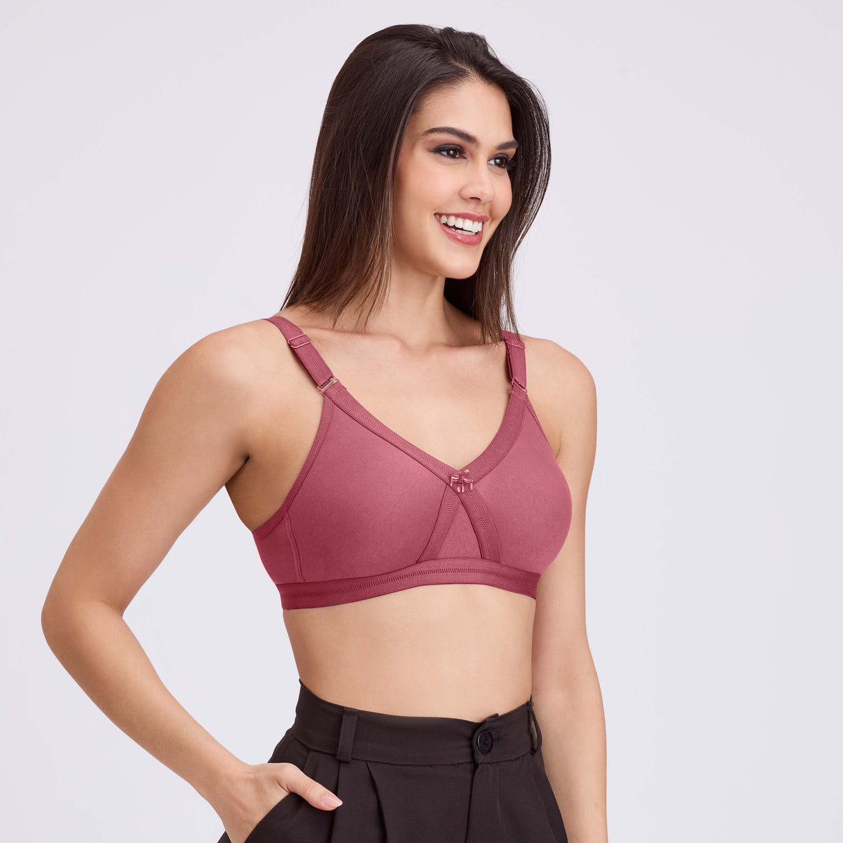 Seamless Cross Design D Cup Bra – Full Coverage, Supportive Fit MQ3046