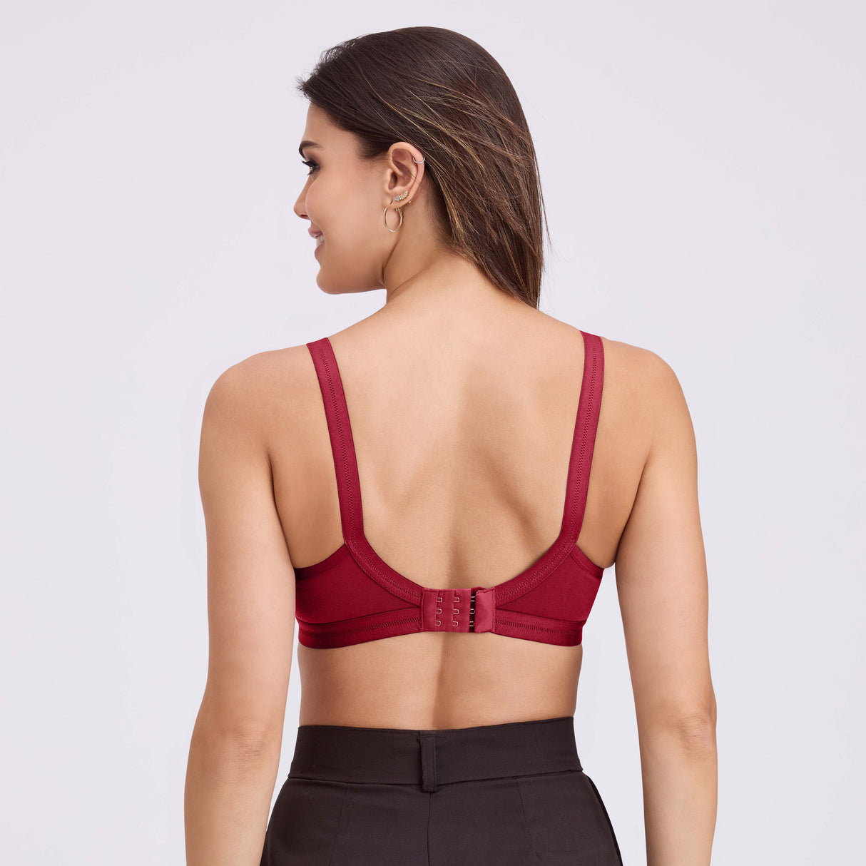 Seamless Cross Design D Cup Bra – Full Coverage, Supportive Fit MQ3046