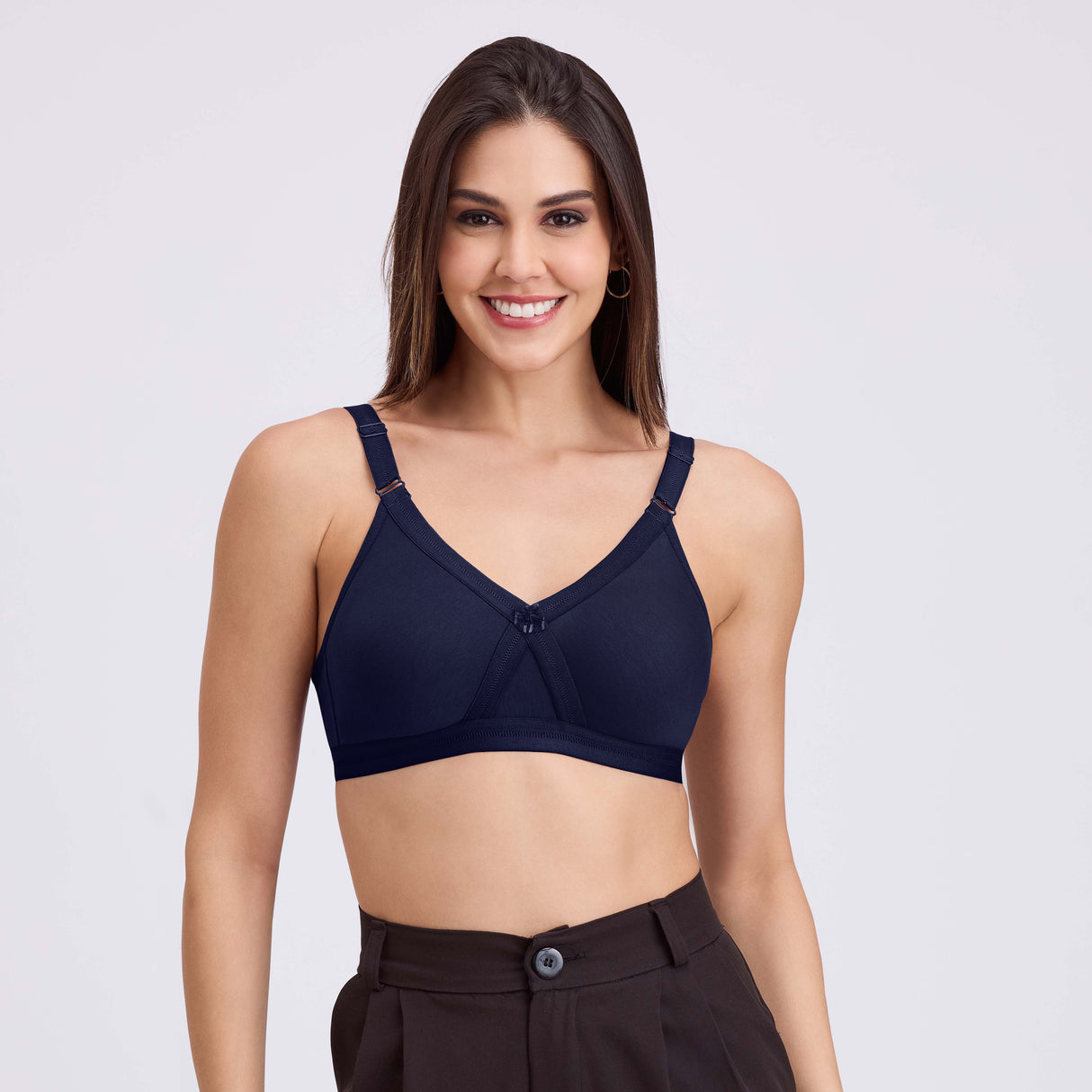 Seamless Cross Design D Cup Bra – Full Coverage, Supportive Fit MQ3046
