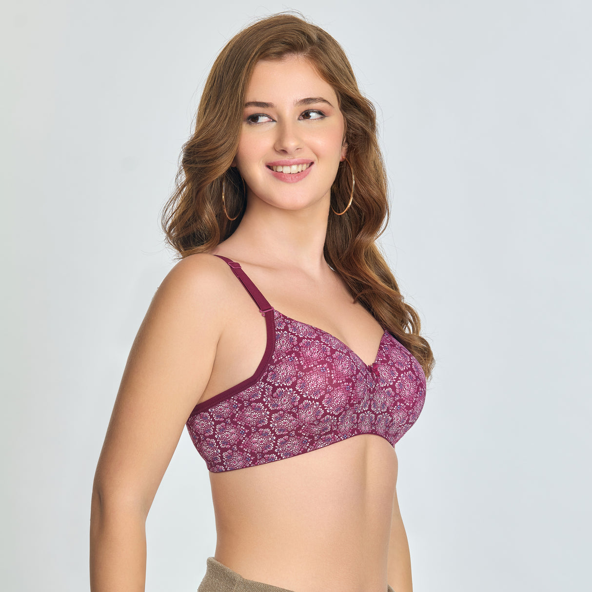 Lightly Padded Printed Bra – Soft, Stylish & Everyday Comfort 
NQ4008